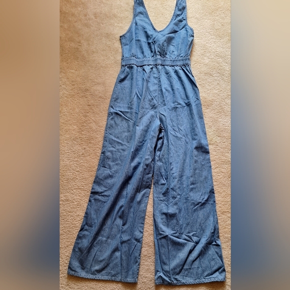 Haute Monde Thin Denim Jumpsuit w/ Knot Size M - Picture 5 of 7